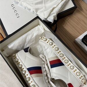 Gucci Women's White Sneakers with Red and Blue Stripes